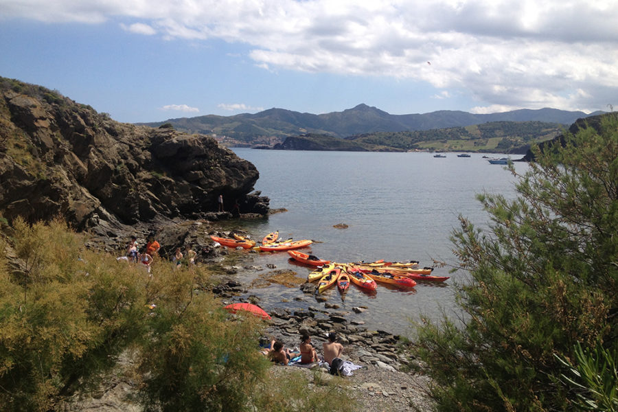 Les-kayaks-attendent-pendant-le-pique-nique-sieste, groupe, seminaire, incentive
